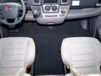 Carbest Fahrerhausteppich für Fiat Ducato, Peugeot Boxer, Citroen Jumper (Baujahr 2007)