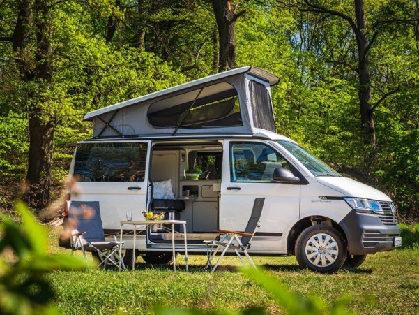 Schlafdach für VW T5/T6 mit kurzem Radstand, vorne hoch, Easy Fit, weiss