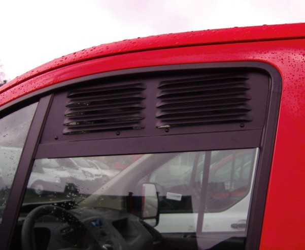 Grille de ventilation Ford 2013