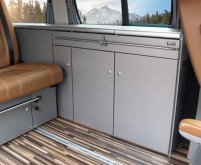 Cityvan Möbelzeile für VW T5 kR in Anthrazit