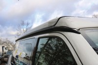 Regenrinne für VW T4/T5/T6 mit kurzen Radstand und Zeltbefestigungsschiene