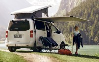 Thule Omnistor 3200 Dachmarkise  Tuchfarbe Universal Grau Gehäusefarbe Eloxiert 3 m