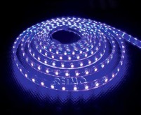 Bande LED Carbest, 60 LED/m, bleu 83 lumen/m, bon m avec contrôleur 831003